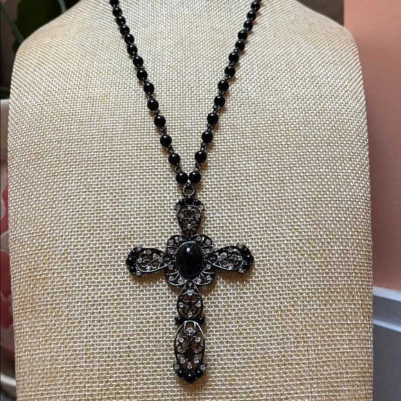 34” Glass Bead Necklace With 3” Black Metal Cross - Picture 1 of 5